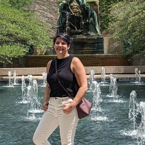 Meet your Posher, Devorah